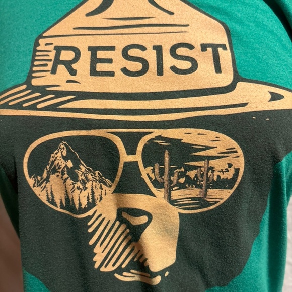 Alt National Parks resist bear t-shirt, S - Picture 4 of 7